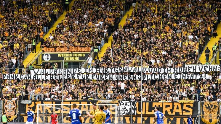 Banner of the Aachen Karlsbande with the inscription: FOREST FIRES IN THE HÜRTGENWALD AND THE HOHE VENN—THANK YOU TO ALL VOLUNTEERS FOR YOUR TIRELESS EFFORTS, fans, crowd, spectators, atmosphere, stadium, August 29, 2026, Aachen, Germany, soccer, 3rd League, TSV Alemannia Aachen vs. SV Meppen, soccer, 3rd League, TSV Alemannia Aachen vs. SV Meppen, DFB and DFL regulations prohibit any use of photographs as image sequences and or quasi-video xmhx
