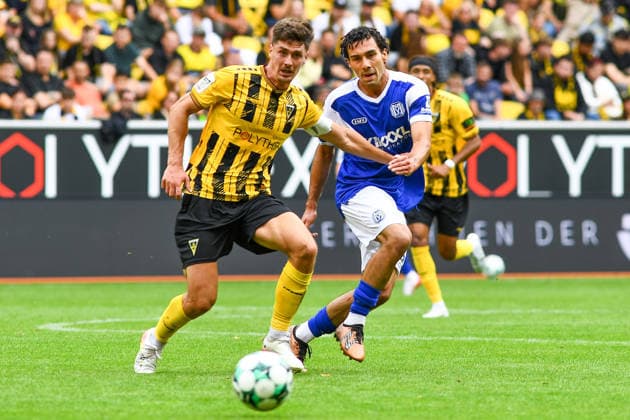 From left: Danilo Wiebe (Alemannia Aachen), 28; Niclas Nadj (SV Meppen), 40; tackle, duel, dynamic, action, August 29, 2026, Aachen, Germany; soccer, 3. Liga, TSV Alemannia Aachen vs. SV Meppen, soccer, 3rd Division, TSV Alemannia Aachen vs. SV Meppen, DFB and DFL regulations prohibit any use of photographs as image sequences and or quasi-video xmhx