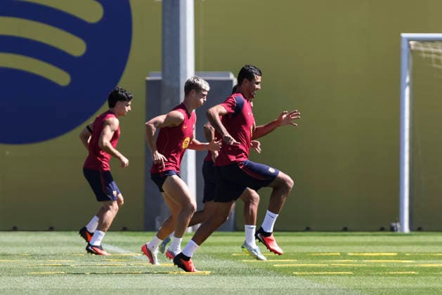 August 30, 2026, Sant Joan Despi, Barcelona, Spain: Dani Olmo and Rodri during the training day of FC Barcelona, Barca ahead the Spanish League, Laliga EA Sports, football match against Rayo Vallecano at Ciudad Esportiva Joan Gamper on August 30, 2026 in Sant Joan Despi, Barcelona, Spain. FC Barcelona Training And press conference, PK, Pressekonferenz - LaLiga EA Sports - ZUMAa181 20260830_zaa_a181_001 Copyright: xJavierxBorregox