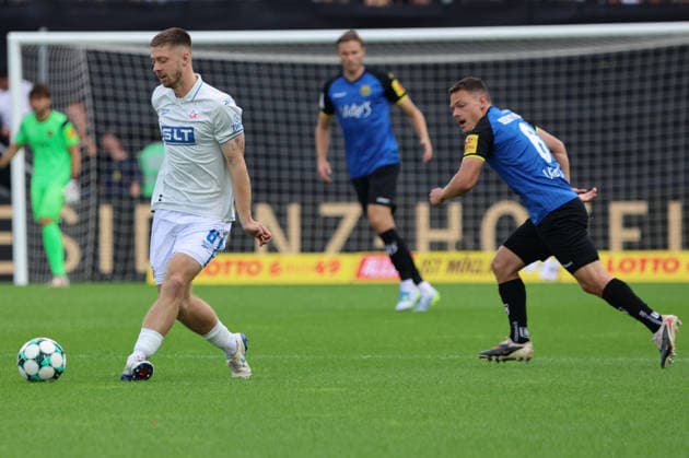 August 30, 2026, Soccer, Men s, 3rd Division, 2026–2027 Season, 1 FC Saarbrücken vs. FC Hansa Rostock, Jonas Dirkner (Hansa Rostock), Patrick Sontheimer (1 FC Saarbrücken), Saarbrücken, Ludwigsparkstadion, Saarland, Germany (DEU) Copyright: xSebastianxBachx