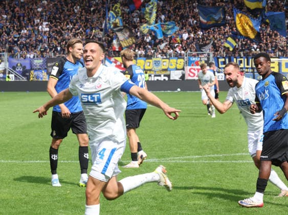 1 FC Saarbrücken vs. FC Hansa Rostock, Saarbrücken, August 30, 2026, Soccer 3rd Division, 1 FC Saarbrücken vs. FC Hansa Rostock, 1–3, Kenan Fatkic (FC Hansa Rostock) scored the penalty kick, Saarbrücken, Ludwigsparkstadion, Saarland, Germany