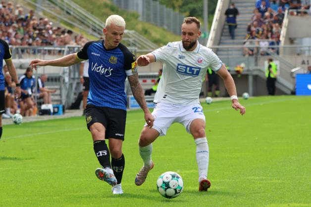 August 30, 2026, Soccer, Men s, 3rd Division, 2026–2027 Season, 1. FC Saarbrücken vs. FC Hansa Rostock, Florian Pick (1. FC Saarbrücken), David Kopacz (Hansa Rostock), Saarbrücken, Ludwigsparkstadion, Saarland, Germany (DEU) Copyright: xSebastianxBachx