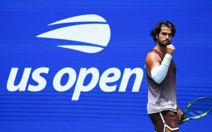 Carlos Alcaraz in first round action 2026 US Open, Day Two, USTA Billie Jean King National Tennis Center, New York, USA - 31 Aug 2026New York USTA Billie Jean King National T New York (NY) United States of America EDITORIAL USE ONLY No use with unauthorised audio, video, data, fixture lists, club league logos or live services. Online in-match use limited to 120 images, no video emulation. No use in betting, games or single club league player publications. Copyright: xJavierxGarcia Shutterstockx 17124548ar