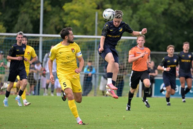 Tino Dannecker, TSV Ehningen, 07 in a header duel with Volkan Celiktas of SG Sonnenhof Großaspach, 05 TSV Ehningen vs. SG Sonnenhof Großaspach, Soccer, DB Regio wfv Cup Round of 16, 2026–2027 season, September 2, 2026, TSV Ehningen vs. SG Sonnenhof Großaspach, Soccer, DB Regio WfV Cup Round of 16, 2026–2027 season, September 2, 2026, Ehningen Copyright: xEibner-Pressefotox EP_TBR