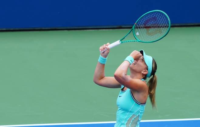 Paula Badosa celebrates her rain delayed first round win over Daria Kasatkina 2026 US Open, Day Four, USTA Billie Jean King National Tennis Center, New York, USA - 02 Sep 2026New York USTA Billie Jean King National T New York (NY) United States of America EDITORIAL USE ONLY No use with unauthorised audio, video, data, fixture lists, club league logos or live services. Online in-match use limited to 120 images, no video emulation. No use in betting, games or single club league player publications. Copyright: xJavierxGarcia Shutterstockx 17124553w