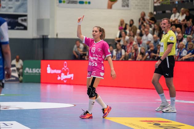 Johanna Farkas of TuS Metzingen, 19, building up play in the HSG Blomberg Lippe (GER) vs. TuS Metzingen (GER) match, handball, Women s Handball Bundesliga 1, Matchday 2, 2026–2027 season, Blomberg, September 2, 2026, Blomberg Copyright: xEibner-Pressefotox EP_EER