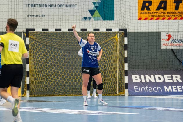 HSG Blomberg Lippe GER vs. TuS Metzingen GER, Handball, Women s Handball Bundesliga Division 1, Matchday 2, 2026–2027 Season, Blomberg, September 2, 2026—Maxi Muehlner of HSG Blomberg Lippe, No. 10, celebrates after scoring a goal at the Blomberg Synflex Arena on Ulmenallee, Germany
