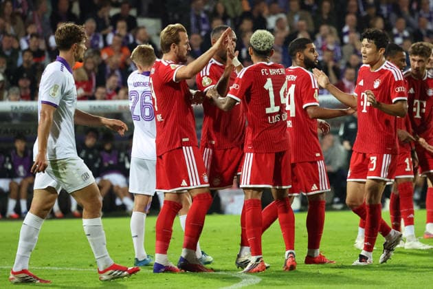 September 2, 2026, xrekx, Soccer, DFB Cup First Round, VfL Osnabrück vs. FC Bayern Munich, goal celebration after Harry Kane s goal (1-1), FC Bayern Munich, Luis Díaz, FC Bayern Munich, Osnabrück