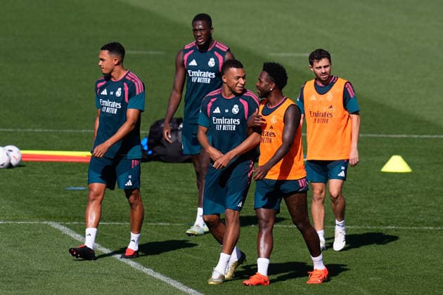 September 3, 2026, Valdebebas, Madrid, Spain: Kylian Mbappe and Vinicius Junior during the training day of Real Madrid ahead the Spanish League, LaLiga EA Sports, football match against Real Betis Balompie at Ciudad Deportiva Real Madrid on September 03, 2026, in Valdebebas, Madrid, Spain. Real Madrid Training And press conference, PK, Pressekonferenz - Laliga Ea Sports - ZUMAa181 20260903_zaa_a181_032 Copyright: xDennisxAgyemanx