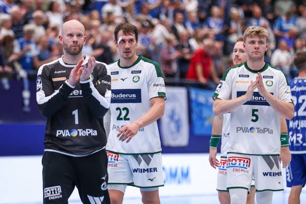 September 3, 2026, xkwix, Handball, Handball Bundesliga, TBV Lemgo Lippe vs. HSG Wetzlar, PHOENIX CONTACT arena, Matchday 2, 2026–2027 season: Bart Ravensbergen (HSG Wetzlar 1) high-fives fans in the background; Jona Schoch (HSG Wetzlar 22) and Tristan Kirschner (HSG Wetzlar 5). Photo by xKamilxWilkowskixPressefotoKochx, North Rhine-Westphalia, Germany