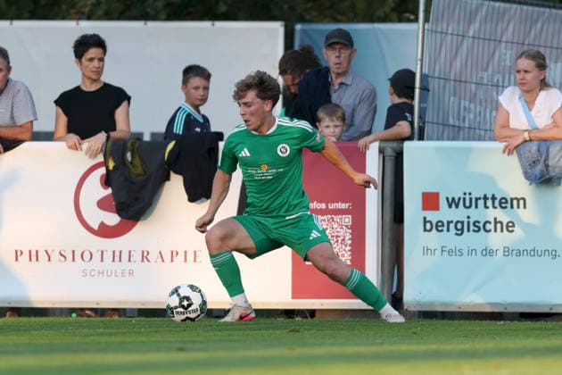 September 4, 2026, Men s, Soccer, 2026–2027 season, Bavarian Regional League, Matchday 7: TSV Aubstadt vs. SpVgg Ansbach; Nico Hayer, 28; SpVgg Ansbach in possession; Sulzfeld School Stadium, Aubstadt; NGN Arena, Bavaria, Germany