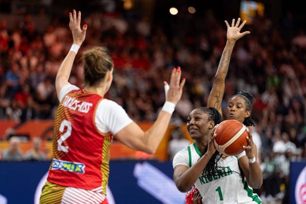 Grace Efosa Aguebor, Nigeria, No. 01 dribbling; Virag Takacs Kiss, Hungary, No. 02; GER; Nigeria vs. Hungary; Basketball; 2026 FIBA Women s World Cup; Group Stage; Matchday 2; September 5, 2026, GER, Nigeria vs. Hungary, Basketball, 2026 FIBA Women’s World Cup, Group Stage, Matchday 2, September 5, 2026, Berlin Copyright: xEibner-Pressefoto MaxxVincenx EP_MVN