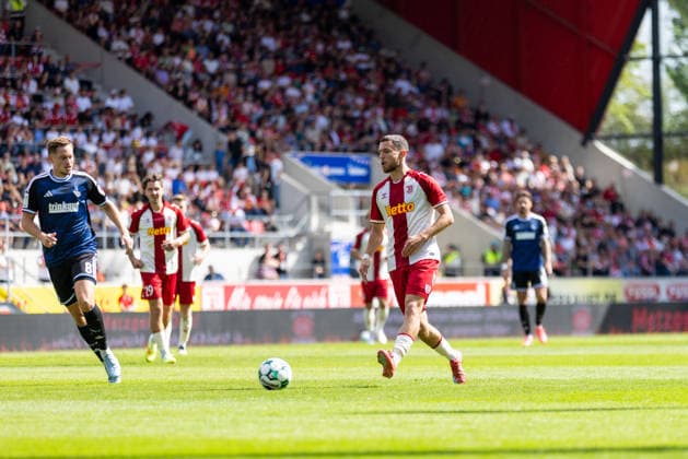 September 5, 2026, Soccer, GER, Season, 3rd Division, 2026–2027 Season, Matchday 4, SSV Jahn Regensburg vs. MSV Duisburg, Oscar Schönfelder, SSV Jahn Regensburg. DFL regulations prohibit any use of photographs as image sequences and or quasi-video.
