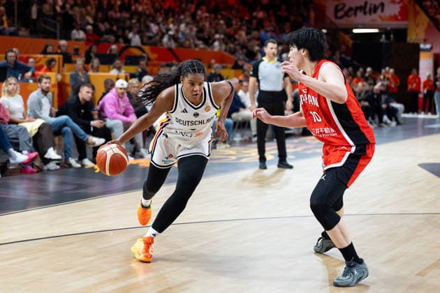 Nyara Sabally (Germany), No. 8, dribbling past Ramu Tokashiki (Japan), No. 10, GER, Germany vs. Japan, Basketball, 2026 FIBA Women’s World Cup, Group Stage, Matchday 2, September 5, 2026, GER, Germany vs. Japan, Basketball, 2026 FIBA Women’s World Cup, Group Stage, Matchday 2, September 5, 2026, Berlin Copyright: xEibner-Pressefoto MaxxVincenx EP_MVN