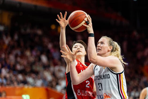 Marie Guelich (Germany), 21, taking a shot; Norika Konno (Japan), 02; GER, Germany vs. Japan, Basketball, 2026 FIBA Women’s World Cup, Group Stage, Matchday 2, September 5, 2026, GER, Germany vs. Japan, Basketball, 2026 FIBA Women’s World Cup, Group Stage, Matchday 2, September 5, 2026, Berlin Copyright: xEibner-Pressefoto MaxxVincenx EP_MVN
