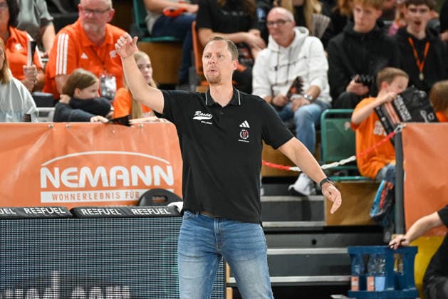 Christian Held, RASTA Vechta coach, gesturing during RASTA Vechta vs. Bakken Bears, exhibition game, 2026–2027 season, September 5, 2026, RASTA Vechta vs. Bakken Bears, exhibition game, 2026–2027 season, September 5, 2026, Vechta Copyright: xEibner-Pressefoto RobertxGertzenx EP_RGN