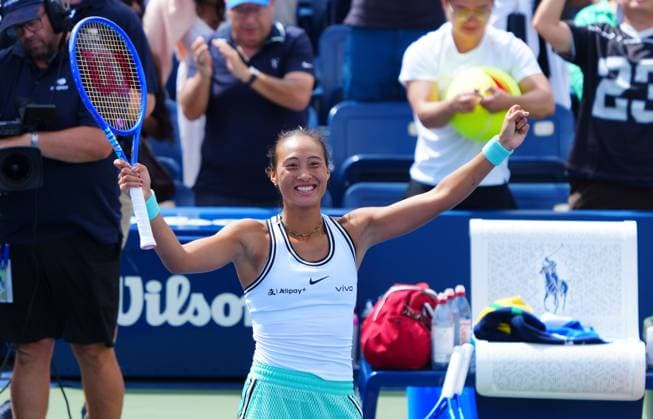 Qinwen Zheng celebrates her stunning win over Madison Keys, coming back from 5-0 down in the final set 2026 US Open, Day Seven, USTA Billie Jean King National Tennis Center, New York, USA - 05 Sep 2026New York USTA Billie Jean King National T New York (NY) United States of America EDITORIAL USE ONLY No use with unauthorised audio, video, data, fixture lists, club league logos or live services. Online in-match use limited to 120 images, no video emulation. No use in betting, games or single club league player publications. Copyright: xJavierxGarcia Shutterstockx 17134332r