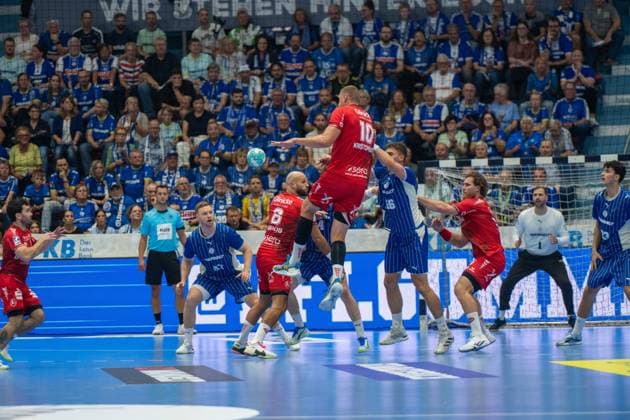 Dainis Kriötopans, backcourt player, MT Melsungen 10, ätepán Zeman, pivot, VfL Gummersbach 66, Erik Balenciaga, backcourt player, MT Melsungen 6, VfL Gummersbach vs. MT Melsungen, Opel Handball Bundesliga, Men, Matchday 3, September 5, 2026, Gummersbach, North Rhine-Westphalia, Germany Copyright: xkolbert-press MartinxWdziecznyx