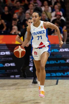 Leila Lacan, France, 71 dribbling, single frame, single photo, portrait, cutout, GER, France vs. Korea, basketball, 2026 FIBA Women’s World Cup, group stage, Match Day 2, September 5, 2026, GER, France vs. Korea, Basketball, 2026 FIBA Women’s World Cup, Group Stage, Match Day 2, September 5, 2026, Berlin Copyright: xEibner-Pressefoto MaxxVincenx EP_MVN