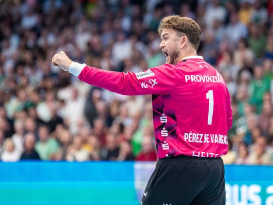 Gonzalo Perez de Vargas of THW Kiel, No. 01, cheers loudly; Frisch Auf Goeppingen vs. THW Kiel, Handball, 1st Bundesliga, Men s, 2026–2027 season, September 6, 2026, Frisch Auf Göppingen vs. THW Kiel, Handball, 1st Bundesliga, Men, 2026–2027 season, September 6, 2026, Göppingen Copyright: xEibner-Pressefoto MichaelxSchmidx EP_MST