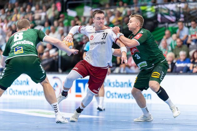 L R Karolis Antanavicius, GWD Minden, 08, Max Neuhaus TuSEM Essen, 37, Daniel Astrup Pedersen GWD Minden, 03 GER, GWD Minden vs. TuSEM Essen, Handball, 2nd Bundesliga, Matchday 2, 2026–2027 Season, September 6, 2026 GER, GWD Minden vs. TuSEM Essen, Handball, 2. Bundesliga, Matchday 2, 2026–2027 Season, September 6, 2026 Minden Copyright: xEibner-Pressefoto JanxRollingerx EP_JSK