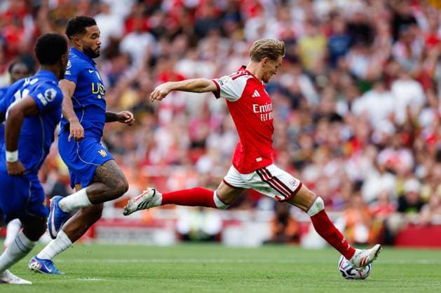 Martin odegaard of Arsenal scores his teams second goal Arsenal v Chelsea, Premier League, Football, Emirates Stadium, London, UK - 06 Sep 2026London Emirates Stadium United Kingdom EDITORIAL USE ONLY No use with unauthorised audio, video, data, fixture lists, club league logos or live services. Online in-match use limited to 120 images, no video emulation. No use in betting, games or single club league player publications. Copyright: xMattxImpey Shutterstockx 17137590dd