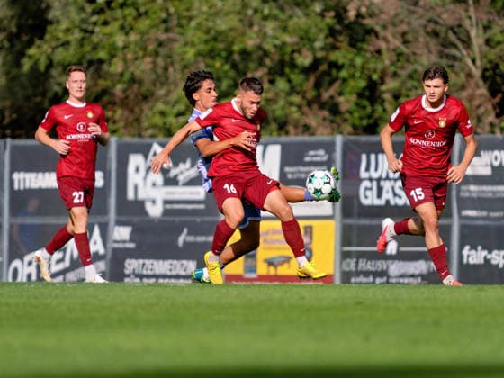 Yasin Zor (TSG Hoffenheim II), 10, behind Marius Kunde (SG Sonnenhof Grossaspach), 16; GER, Soccer, SG Sonnenhof Grossaspach vs. TSG Hoffenheim II, 3rd Division, Matchday 4, 2026–2027 season, September 6, 2026, GER, Soccer, SG Sonnenhof Grossaspach vs. TSG Hoffenheim II, 3rd League, Matchday 4, 2026–2027 Season, September 6, 2026, Aspach Copyright: xCarstenxSchweringx EP_CSG