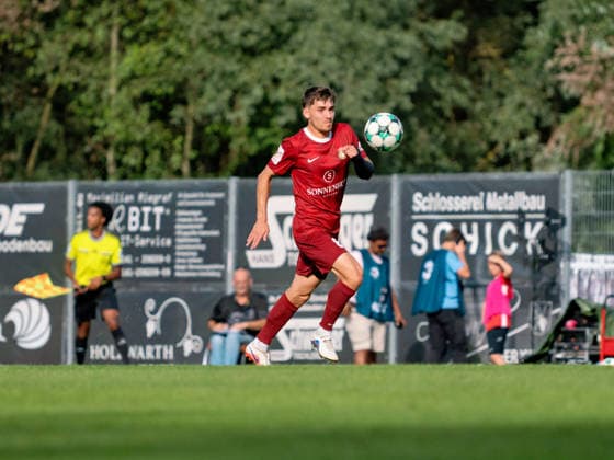 Elias Rahn, SG Sonnenhof Grossaspach, 08 am Ball GER, Soccer, SG Sonnenhof Grossaspach vs. TSG Hoffenheim II, 3rd Division, Matchday 4, 2026–2027 Season, September 6, 2026 GER, Soccer, SG Sonnenhof Grossaspach vs. TSG Hoffenheim II, 3rd Division, Matchday 4, 2026–2027 Season, September 6, 2026 Aspach Copyright: xCarstenxSchweringx EP_CSG