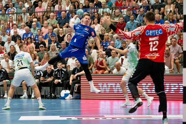 Mex Raguse, HBW Balingen Weilstetten, 06, shot on goal, HBW Balingen Weilstetten vs. SC Magdeburg, GER, Opel 1 Handball Bundesliga, Championship, Matchday 3, 2026–2027 Season, September 6, 2026, Eibner Press Photo: Andreas Ulmer, HBW Balingen Weilstetten vs. SC Magdeburg, GER, Opel 1 Handball Bundesliga, Championship, Matchday 3, 2026–2027 Season, September 6, 2026, Balingen Copyright: xEibner-Pressefoto AndreasxUlmerx EP_AUR