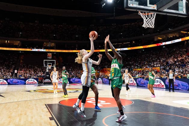 Frieda Buhner (Germany), age 20, taking a shot; Sika Kone (Mali), age 23; GER, Germany vs. Mali, basketball, 2026 FIBA Women’s World Cup, group stage, Matchday 3, September 7, 2026, Germany vs. Mali, basketball, 2026 FIBA Women’s World Cup, group stage, Matchday 3, September 7, 2026, Berlin Copyright: xEibner-Pressefoto MaxxVincenx EP_MVN