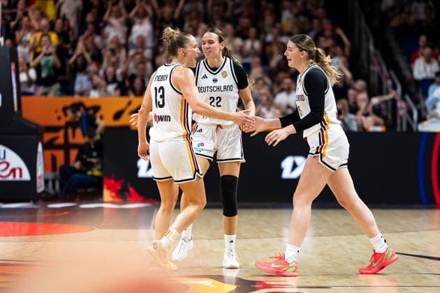 Leonie Fiebich (Germany, 13), Emily Bessoir (Germany, 22), and Luisa Geiselsoder (Germany, 15) celebrate; GER, Germany vs. Mali, basketball, 2026 FIBA Women s World Cup, group stage, Match Day 3, September 7, 2026, GER, Germany vs. Mali, basketball, 2026 FIBA Women’s World Cup, group stage, Matchday 3, September 7, 2026, Berlin Copyright: xEibner-Pressefoto MaxxVincenx EP_MVN