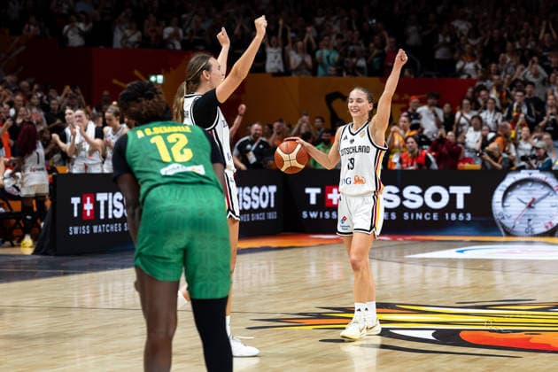 Emily Bessoir (Germany), 22, and Britta Daub (Germany), 19, celebrate after the victory at the end of the game, GER, Germany vs. Mali, basketball, 2026 FIBA Women’s World Cup, group stage, Matchday 3, September 7, 2026, GER, Germany vs. Mali, Basketball, 2026 FIBA Women’s World Cup, Group Stage, Matchday 3, September 7, 2026, Berlin Copyright: xEibner-Pressefoto MaxxVincenx EP_MVN