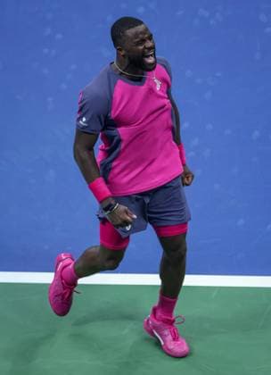 Frances Tiafoe of USA celebrates 2026 US Open, Day Ten, USTA Billie Jean King National Tennis Center, New York, USA - 08 Sep 2026New York USTA Billie Jean King National T New York (NY) United States of America EDITORIAL USE ONLY No use with unauthorised audio, video, data, fixture lists, club league logos or live services. Online in-match use limited to 120 images, no video emulation. No use in betting, games or single club league player publications. Copyright: xEllaxLing Shutterstockx 17140157az
