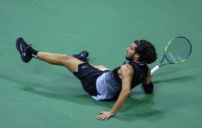 Carlos Alcaraz of Spain falls on the court 2026 US Open, Day Ten, USTA Billie Jean King National Tennis Center, New York, USA - 08 Sep 2026New York USTA Billie Jean King National T New York (NY) United States of America EDITORIAL USE ONLY No use with unauthorised audio, video, data, fixture lists, club league logos or live services. Online in-match use limited to 120 images, no video emulation. No use in betting, games or single club league player publications. Copyright: xEllaxLing Shutterstockx 17140157ch