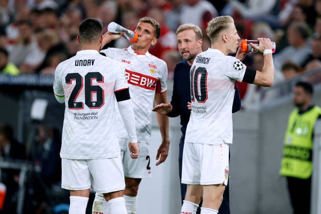 HOENESS, Sebastian, Coach, VfB Stuttgart, with UNDAV, Deniz, UEFA Champions League, 2026–2027 Season, VfB Stuttgart vs. Viking FK on September 9, 2026, in Stuttgart. DFL regulations prohibit any use of photographs as image sequencesand or QUASI-VIDEO Copyright: xLacixPerenyix