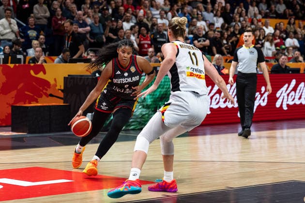 Nyara Sabally (Germany), No. 8, dribbling; Emma Meesseman (Belgium), No. 11; GER, Belgium vs. Germany, basketball, 2026 FIBA Women’s World Cup, Quarterfinals, September 10, 2026, Germany, Belgium vs. Germany, Basketball, 2026 FIBA Women’s World Cup, Quarterfinals, September 10, 2026, Berlin Copyright: xEibner-Pressefoto MaxxVincenx EP_MVN