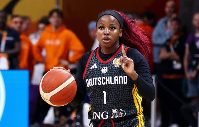 Alexis Peterson with the ball, action, upper body, sports, basketball, FIBA World Cup, World Championship, Women s World Cup, 2026-2027 season, October 9, 2026, Belgium (BEL) vs. DBB Germany (GER)
