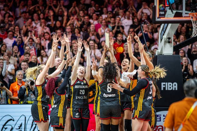 Basketball Berlin, September 10, 2026, FIBA Women’s Basketball World Cup Germany 2026, Quarterfinals, Belgium (BEL) vs. Germany (GER); Germany wins and advances to the semifinals; Nyara Sabally (Germany, No. 08) celebrates; Player of the Game: Emily Bessoir (Germany), No. 22 Frida Bühner, Germany, No. 20 Marie Gülich, Germany, No. 21 Gulich, Leonie Fiebich, Germany, No. 13 Lina Sontag, Germany, No. 24 Clara Bielefeld, Germany, No. 25 Luisa Geiselsöder, Germany, No. 15 Geiselsoder