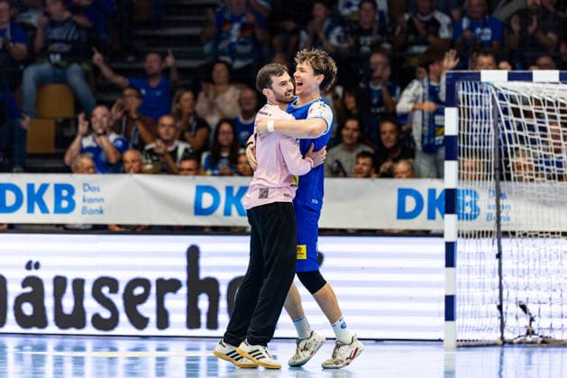 September 10, 2026, GER, Handball, Men, Season 26–27, Opel 1st Division, Matchday 4, ThSV Eisenach vs. BBM Bietigheim, Matija Spikic (ThSV Eisenach, 1), Tillman Leu (ThSV Eisenach, 99), 99817 Eisenach, Werner Assmann, Halle am Sportpark, Thuringia, Germany