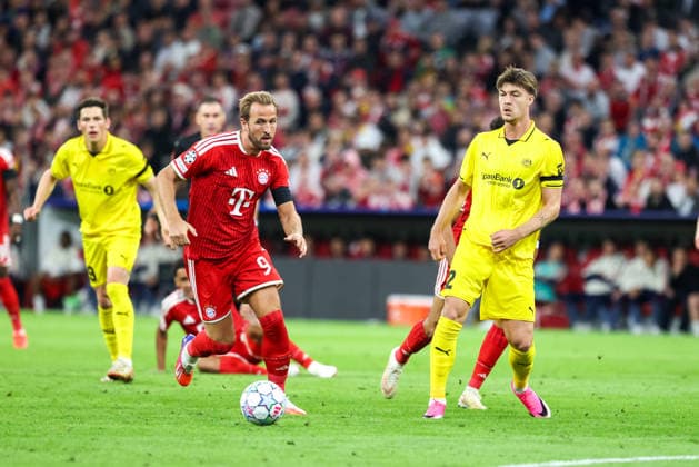 Harry Kane, FC Bayern Munich, 09, with Villads Nielsen, FK Bodo Glimt, 02, GER, FC Bayern Munich vs. FK Bodo Glimt, Soccer, UEFA Champions League, Group Stage, Matchday 1, 2026–2027 Season, September 10, 2026, GER, FC Bayern Munich vs. FK Bodo Glimt, Soccer, UEFA Champions League, Group Stage, Matchday 1, 2026–2027 Season, September 10, 2026, Munich Copyright: xEibner-Pressefoto JennixMaulx EP_JML