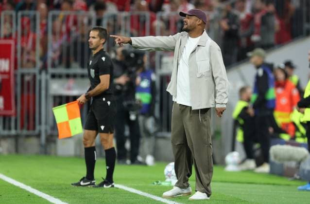 September 10, 2026, GER, Soccer, Men s, UEFA Champions League, Group Stage, 2026–2027 Season, Matchday 1, FC Bayern Munich vs. FK Bodø Glimt Coaching Zone, Sideline, Coach s Area, Technical Zone, Coach Vincent Kompany, FC Bayern Munich gives hand signals, Munich, Allianz Arena, Bayern, Germany Copyright: xNordphoto Schneiderx