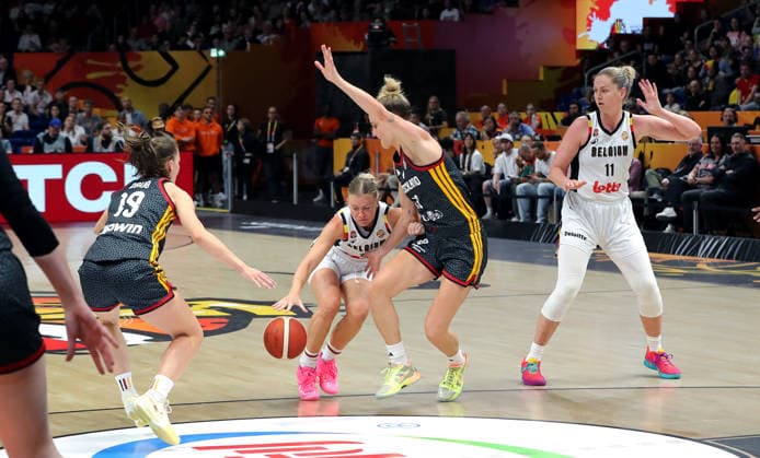 Britta Daub, Julie Vanloo on the ball, Leonie Fiebich, Emma Meesseman, one-on-one, game action, sports, basketball, FIBA World Cup, Women s World Championship, 2026–2027 season, October 9, 2026, Belgium (BEL) vs. DBB Germany (GER)
