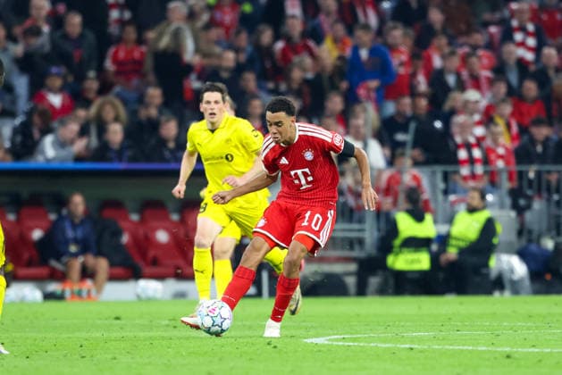 Jamal Musiala, FC Bayern Munich, No. 10, vs. Joshua Kitolano, FK Bodo Glimt, No. 16, GER, FC Bayern Munich vs. FK Bodo Glimt, Soccer, UEFA Champions League, Group Stage, Matchday 1, 2026–2027 Season, September 10, 2026, GER, FC Bayern Munich vs. FK Bodo Glimt, Soccer, UEFA Champions League, Group Stage, Matchday 1, 2026–2027 Season, September 10, 2026, Munich Copyright: xEibner-Pressefoto JennixMaulx EP_JML