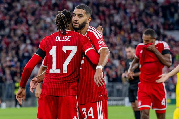 Ismael Saibari (FC Bayern Munich, 34) celebrates with Michael Olise (FC Bayern Munich, 17) after his goal to make it 4–0 for Germany, FC Bayern Munich vs. FK Bodo Glimt, soccer, UEFA Champions League, group stage, Matchday 1, 2026–2027 season, September 10, 2026. DFL and DFB regulations prohibit any use of photographs as image sequences and or quasi-video. Photo: HMB Media, Heike Feiner Copyright: HMBxMedia HeikexFeiner
