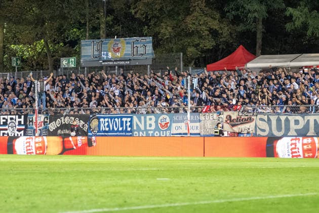 The Rostock fans continue to support their team despite trailing FC Viktoria Cologne vs. FC Hansa Rostock, Soccer, 3rd Division, Matchday 5, 2026–2027 Season, September 11, 2026 DFL DFB regulations prohibit any use of photographs as image sequences and or quasi-video FC Viktoria Cologne vs. FC Hansa Rostock, soccer, 3. Liga, Matchday 5, 2026–2027 season, September 11, 2026, Cologne Copyright: xEibner-Pressefoto ThomasxHaeslerx EP_THR