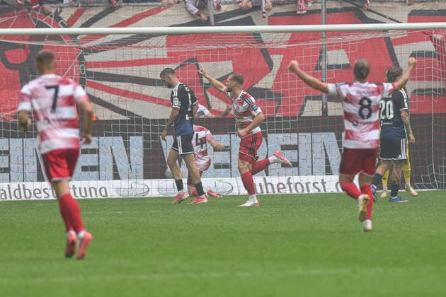 September 12, 2026, GER, Soccer, Men s, 3rd Division, 2026–2027 Season, Fortuna Düsseldorf vs. MSV Duisburg, Eric Hottmann (F95) celebrates his goal, making the score 2–1, Düsseldorf Merkur Spiel Arena, North Rhine-Westphalia, Germany Copyright: xAdrianxSchlüterx