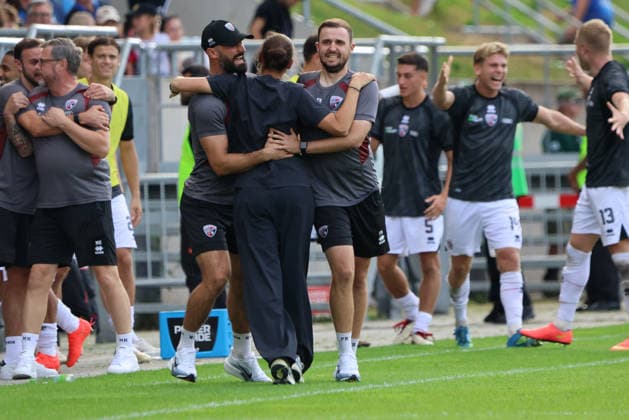 September 12, 2026, Soccer, Men s, 3rd Division, 2026–2027 Season, 1 FC Saarbrücken vs. FC Ingolstadt 04, FC Ingolstadt 04 celebrates the victory, Coach Sabrina Wittmann, FC Ingolstadt 04, Saarbrücken, Ludwigsparkstadion, Saarland, Germany, DEU Copyright: xSebastianxBachx