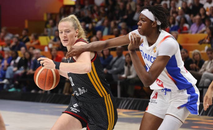 Marie Gülich with the ball, Dominique Malonga in a battle for the ball, game action, sports, basketball, FIBA World Cup, Women s World Championship, World Cup semifinals, 2026–2027 season, December 9, 2026, France (FRA) vs. DBB Germany (GER)