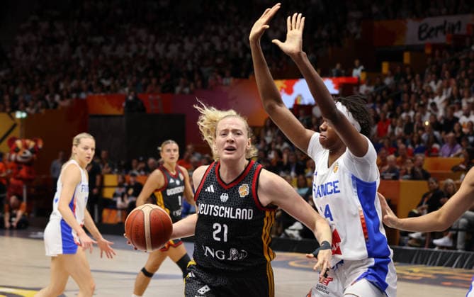 Marie Gülich with the ball, Dominique Malonga in a battle for the ball, game action, sports, basketball, FIBA World Cup, Women s World Championship, World Cup semifinals, 2026–2027 season, December 9, 2026, France (FRA) vs. DBB Germany (GER)