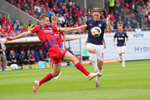 2. Bundesliga, Matchday 5, 2026–27 Season, FC Heidenheim vs. Holstein Kiel; Patrick Mainka (FC Heidenheim), Jonas Therkelsen (Holstein Kiel); FC Heidenheim vs. Holstein Kiel, 2. Bundesliga, Matchday 5, 2026–27 Season, FC Heidenheim vs. Holstein Kiel, Germany, Heidenheim, Voith Arena, September 13, 2026 SP_GHR